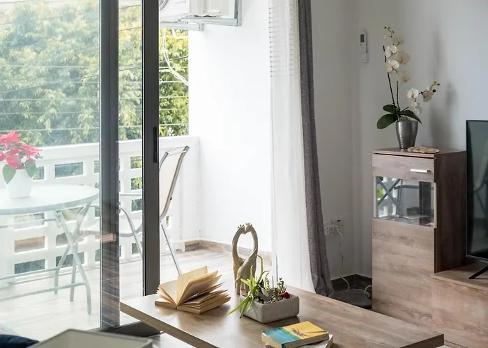 Apartment Happy - Halefka Court